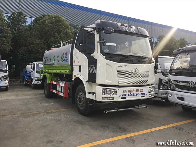湖北程力集團(tuán)13方國六解放J6灑水車（黃牌）